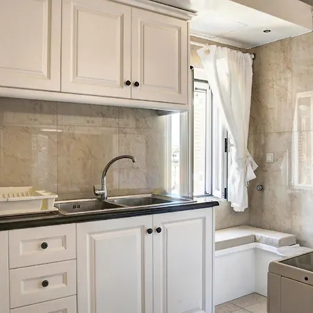 Stella's Attic In Spianada - Old Town شقة